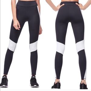 Good American Workout Leggings